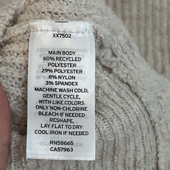 BP Cropped Polo Sweater - Picture 5 of 5